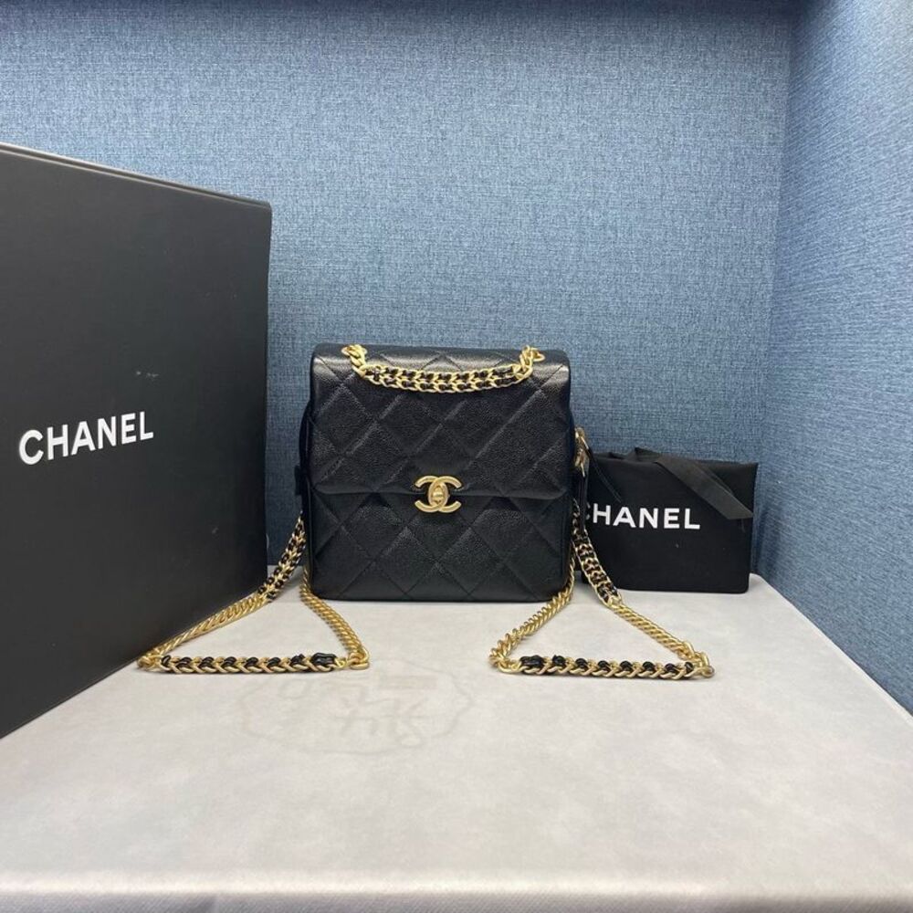 Chanel Women Pre-Loved Bag Very Good Condition